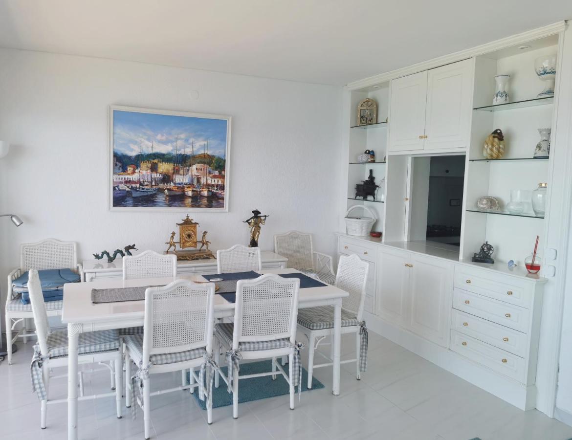 Spacious Seafront Apartment Platja d'Aro Eksteriør bilde